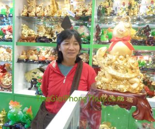Cô Mười - Khách hàng mua Thần Quy thí phước FH439G