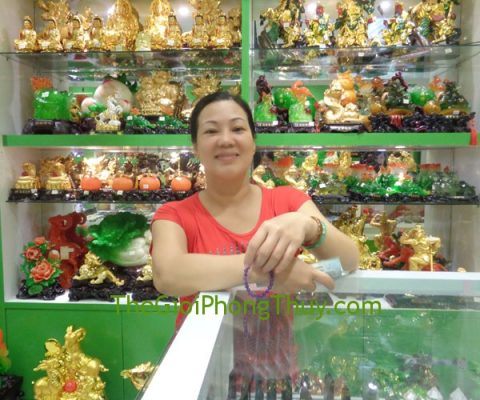 Chị Ngân - Khách hàng mua chuỗi thạch anh tím FS6132-F2-857