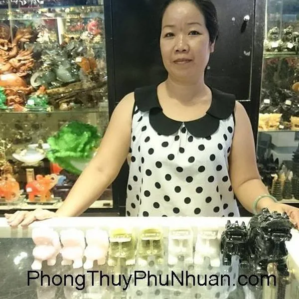 Chị Huyền– khách hàng mua Tỳ hưu Bắc Kinh BKD-M