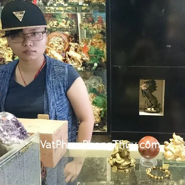 Chị Trang - Khách mua sư tử đồng D139, quả cầu hồng vân QC207, chuột ôm hồ lô H416G,  rùa đầu rồng D128 và chuỗi mắt mèo trơn S2037