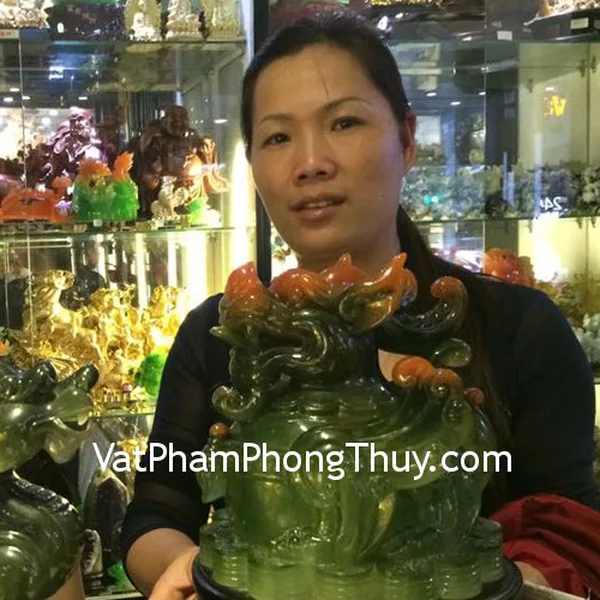 Chị Tuyết_Khách hàng mua Tỳ Hưu cặp xanh trong cánh vểnh E004,  Tỳ Hưu chiêu tài A086