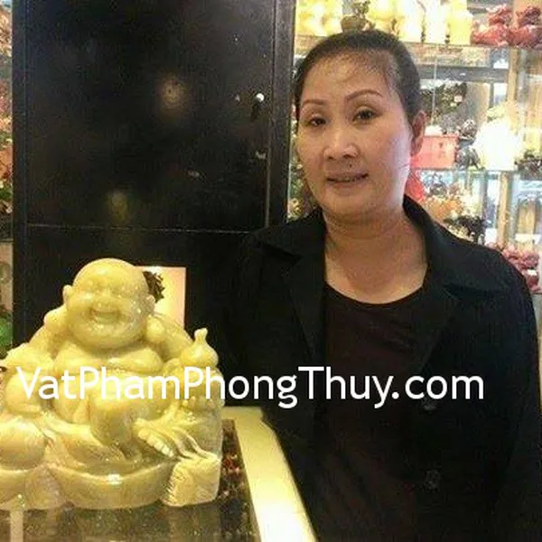 Chị Lệ - Khách hàng mua Phật di lạc ngồi cẩm thạch PDL-CTN