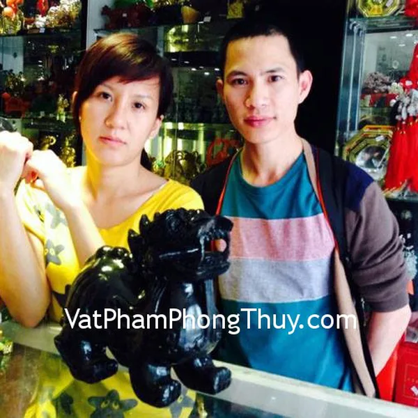 Chị Hằng- Khách hàng mua tỳ hưu bắc kinh đen BKD-L