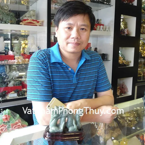Anh Sỹ Anh - khách hàng mua rồng ngọc Đông linh HM046