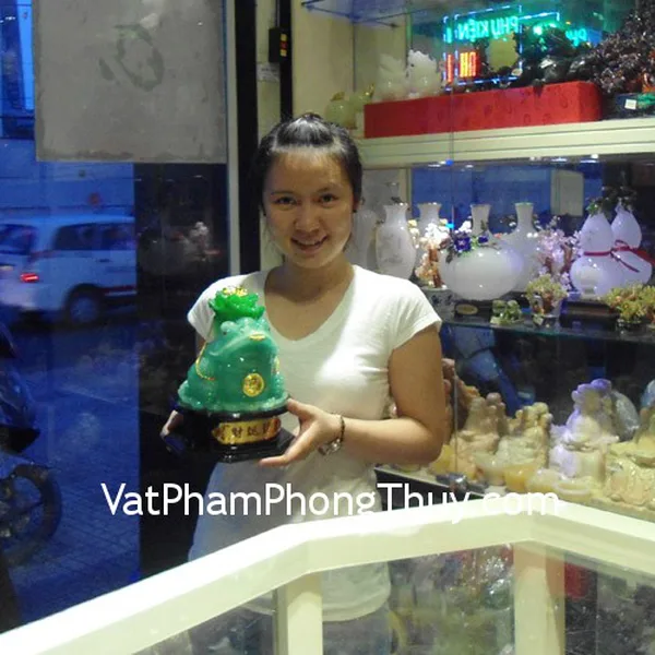 Chị anh- khách hàng mua Thiềm thừ xanh cõng cải H157G