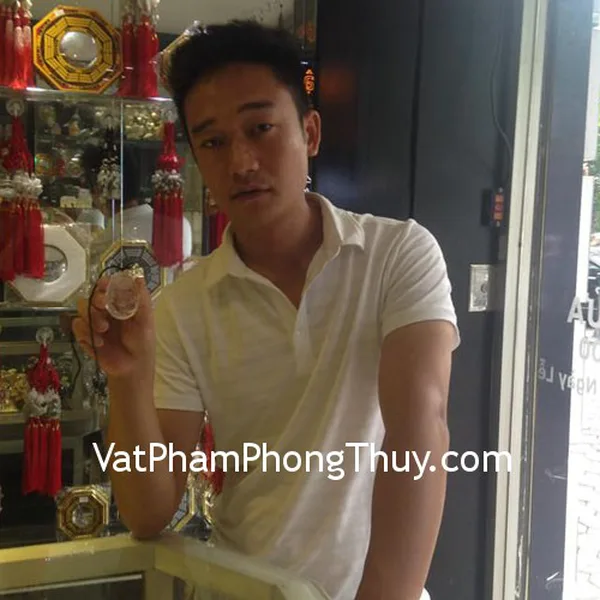 Anh Quân- khách hàng mua quan âm thạch anh trắng S2027