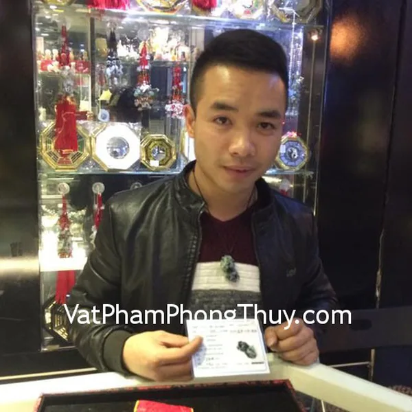 Anh Trứ- khách hàng mua tỳ hưu ngọc Phỉ Thúy S957-S2-5445