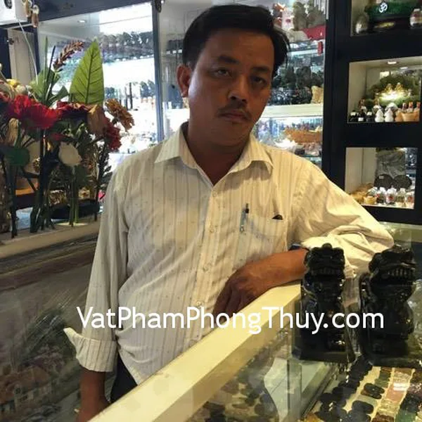 Anh Nhân - khách hàng mua cặp Tỳ Hưu đá Lam Ngọc M008