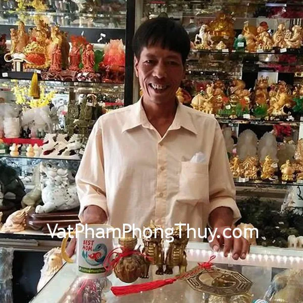 Chú Bá Thắng- khách hàng mua Bát tiên hồ lô nhỏ 4 tấc D204, Tỳ hưu đồng 6 tấc D211, bát quái đồng lồi lớn D227