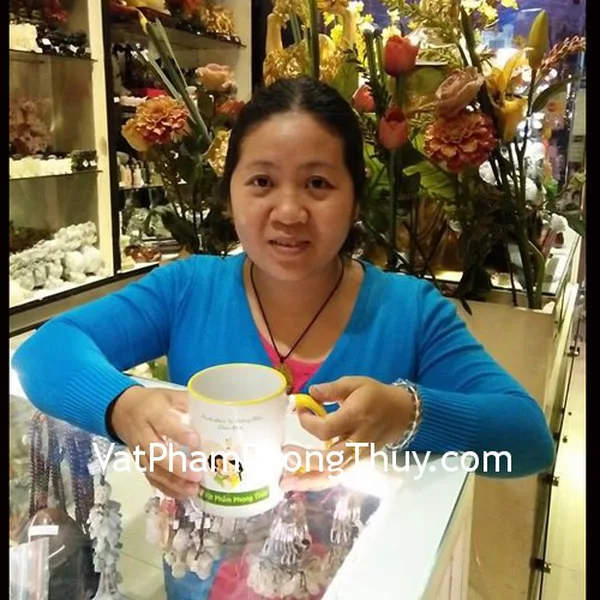 Chị Ngọc - khách hàng mua chuỗi thạch anh trắng S6220-1229, phật bản mệnh đá  mắt mèo tuổi Dậu S6339-7 và mặt quan âm hắc ngà S6076