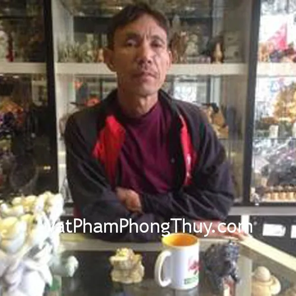 Chú Tạo - khách hàng mua tỳ hưu Bắc Kinh đen BKD-S và thiềm thừ Tây Tạng CTT-S
