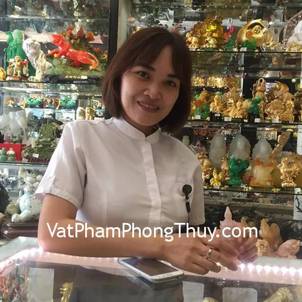 Chị Ngọc- khách hàng mua tháp văn xương thạch anh hồng GM135, hồ ly thạch anh hồng dáng đẹp S6341, hồ ly ngọc tủy dáng đẹp S6347