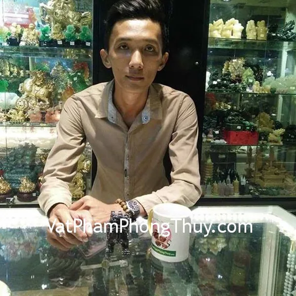Anh Minh - Khách hàng mua Tỳ hưu bắc kinh đen chuẩn BKD-S