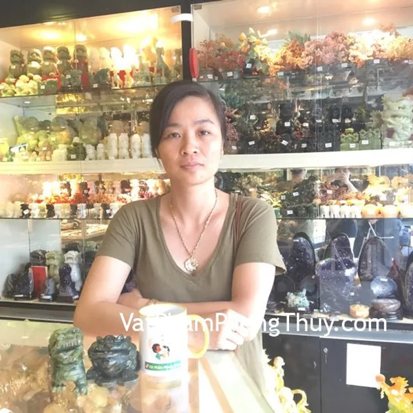 Chị Bắc - khách hàng mua Tỳ hưu lam ngọc có bờm 5 tấc GM016, thiềm thừ lam ngọc GM025, mặt phật quan âm phỉ thúy xanh đậm lớn nhỏ