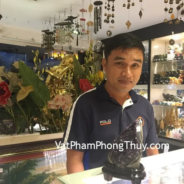 Anh Lộc - khách hàng mua chuỗi ngọc phỉ thúy xanh đậm A+ 10li S6397, bông thạch anh tím H096-8820
