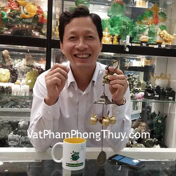 Anh Hùng - khách hàng mua chuông gió 5 chuông đồng CG1203