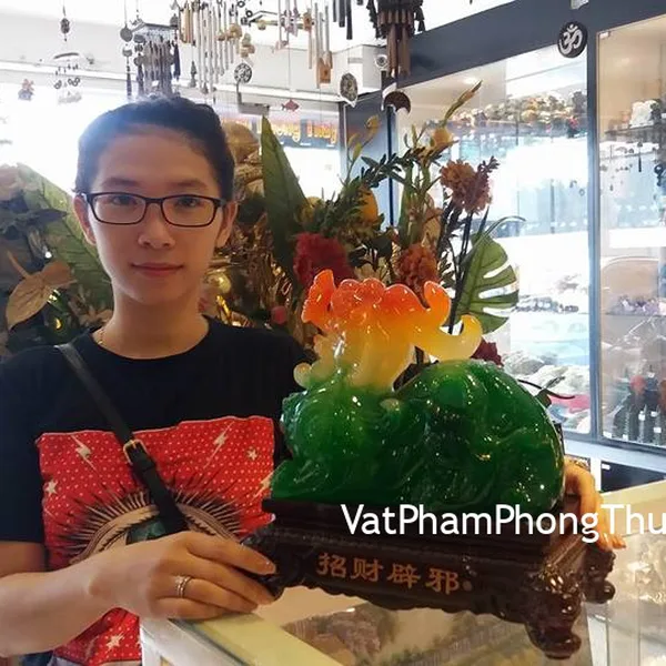 Chị Duyên - khách hàng mua Tỳ Hưu xanh C044A