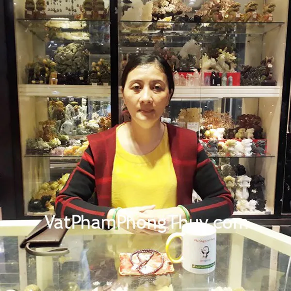 Chị Thảo - khách hàng mua Chuỗi dây hạt lựu có di lạc Phỉ Thúy S6334