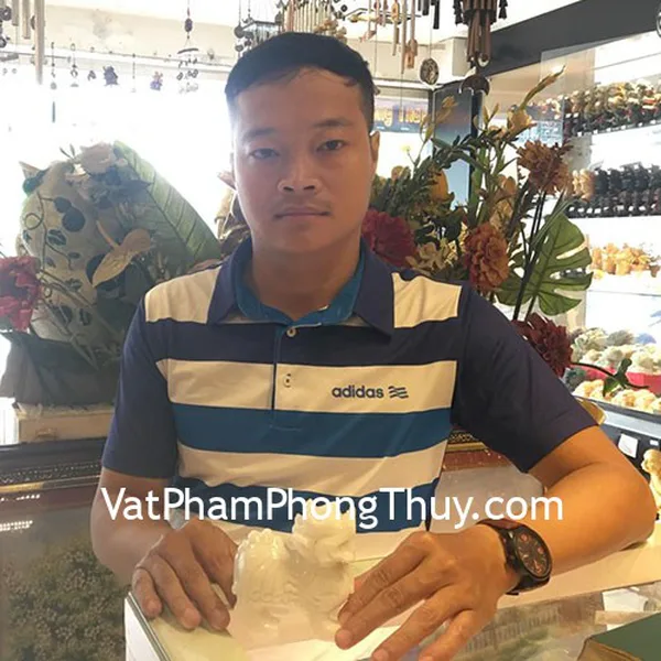 Anh Hùng - khách hàng mua Tỳ Hưu Bắc Kinh trắng chuẩn BKT-S