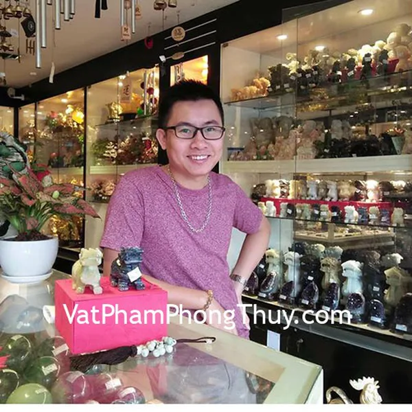 Anh Hiệp - khách hàng mua Tỳ Hưu Bắc Kinh đen, xanh chuẩn và ngọc bội hồ lô phỉ thúy.