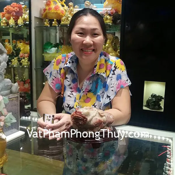 Chị Ánh - Khách hàng mua Thiềm thừ  ngọc Hoàng long tam thể TT-HL