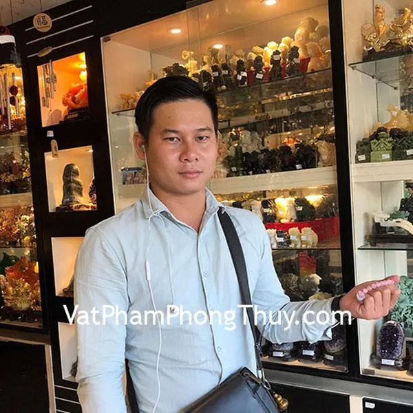 Anh Minh - khách hàng mua chuỗi thạch anh hồng S6658-S5-3255