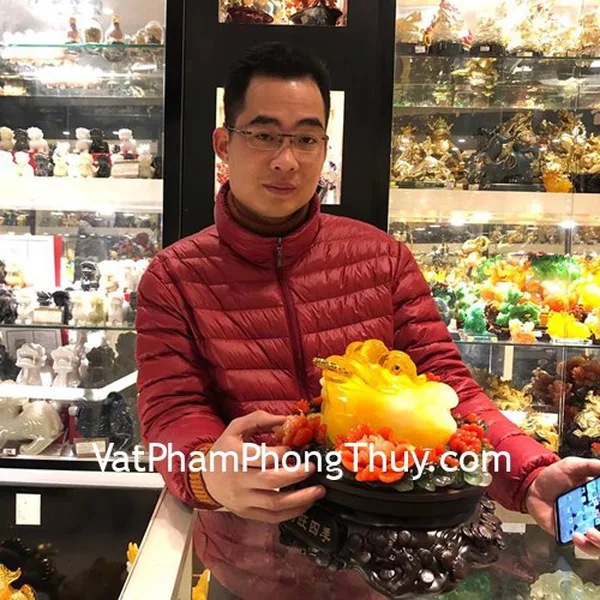 Anh Lĩnh - khách hàng mua thiềm thừ vàng ngọc trên mẫu đơn LN091