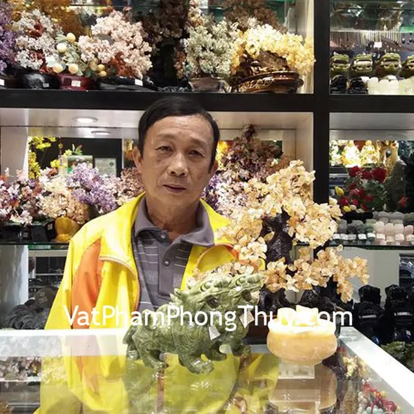 Chú Giang - khách hàng mua cây tài lộc KC104, bồn tụ bảo GM073 và cặp tỳ hưu lam ngọc xanh GM014