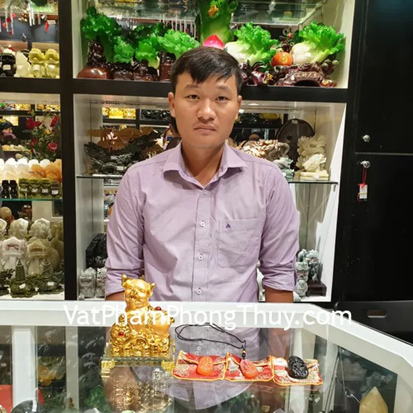 Anh Sang - khách hàng mua tượng heo vàng LN035, phật bản mệnh mã não đỏ Như Lai Đại Nhật và Phổ Hiền Bồ Tát S6337 tuổi