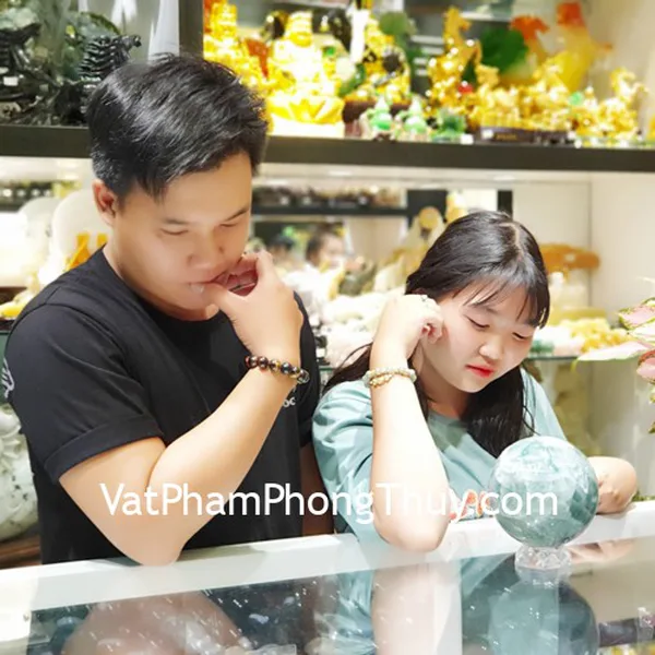Anh Linh - khách hàng mua mặt phật bản mệnh S6337-8, S6484-4, chuỗi mắt mèo S6429 và chuỗi phỉ thúy xanh S6801