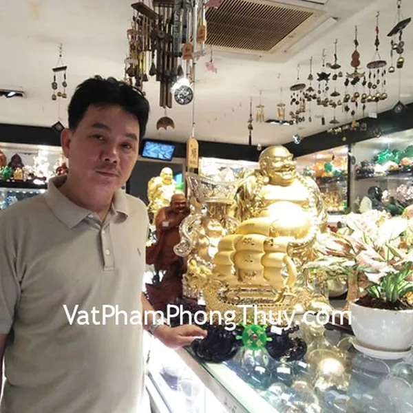 Anh Phương-khách hàng mua Thuyền buồm đầu rồng vàng kim sa bóng lướt sóng vàng bánh lái xanh ngọc LN139