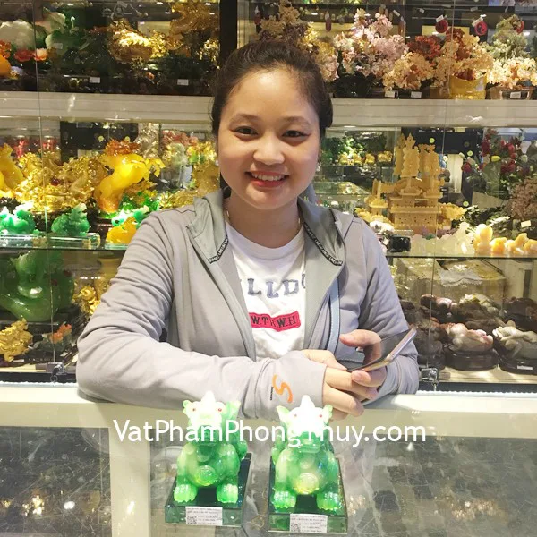 Chị Hạnh - khách hàng mua Cặp Tỳ hưu xanh ngọc LN060
