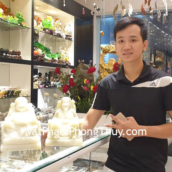 Anh Huấn - khách hàng mua thần tài thổ địa cẩm thạch Himalaya TDX3-2 và ngọc bội tỳ hưu S6420