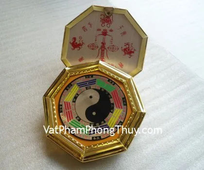 Bát quái âm dương ngũ sắc bọc nhôm vàng K1221