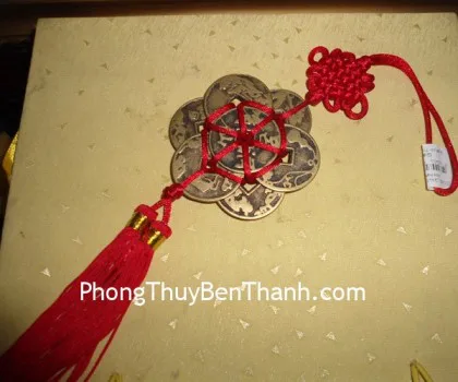 Xâu 10 xu chỉ đỏ K132_3