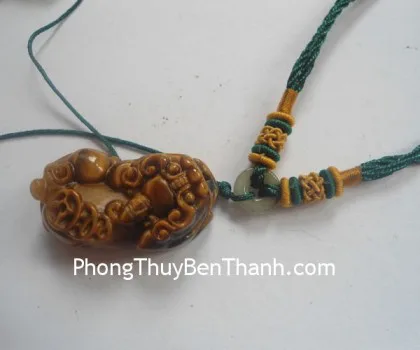 Tỳ hưu mắt mèo cõng tiền to vừa S014