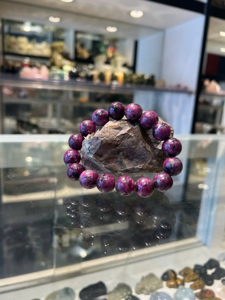Chuỗi Ruby xanh thẩm đỏ Nam Mỹ 70.9g - 20 bi S6247-S1-3687