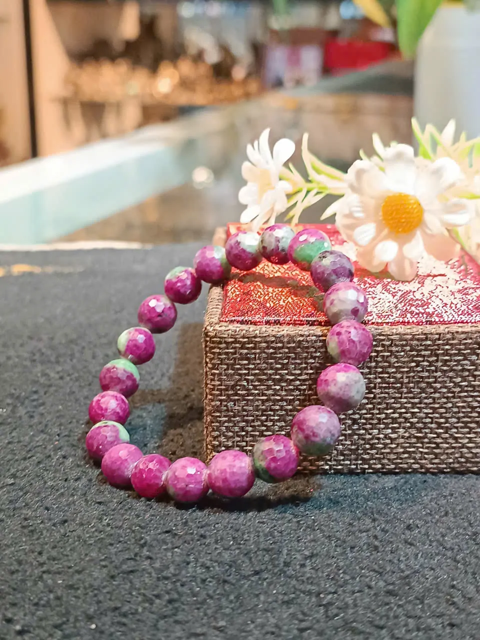 Chuỗi Ruby xanh đỏ vát nhiều mặt A+++++ (39.1g - 20bi) S6759-S5-7038