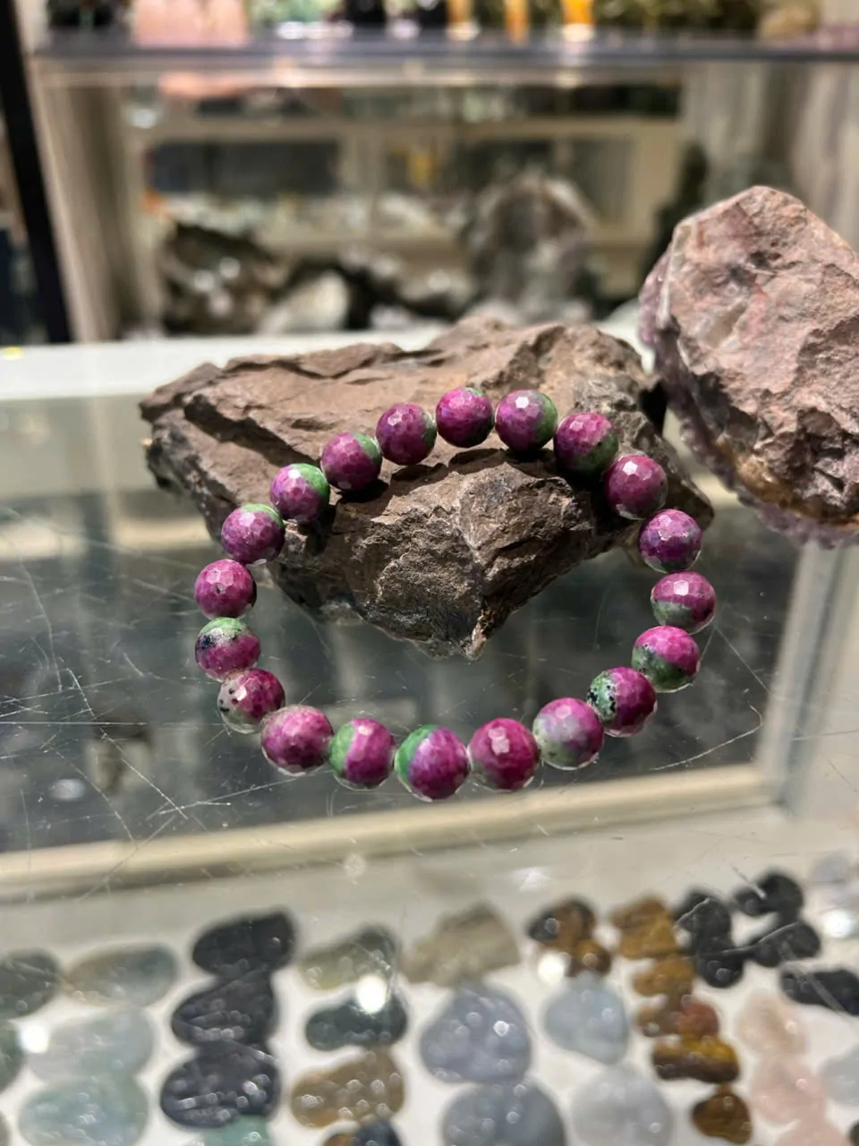 Chuỗi Ruby xanh đỏ vát nhiều mặt A+++++ (56.4g - 18 bi) S6759-S1-6822