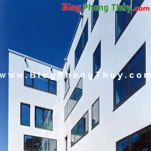 Cửa trong căn hộ chung cư