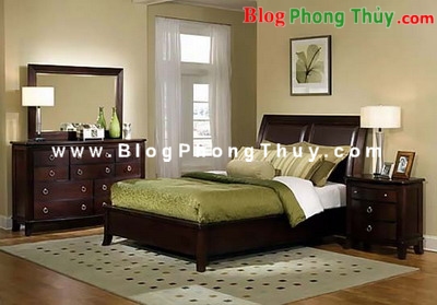 Nên có kiếng trong phòng ngủ