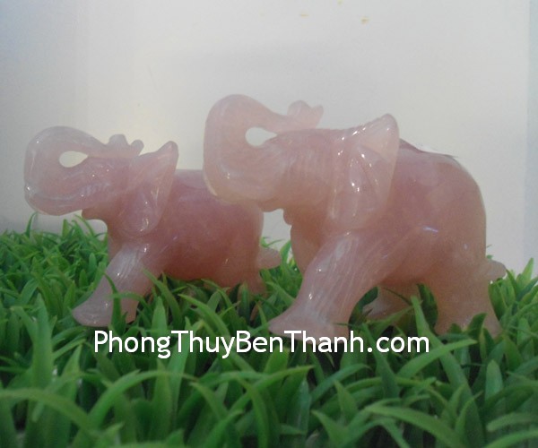 voi-thach-anh-hong voi thach anh hong Một cặp voi tượng trưng cho thành công và may mắn về đường con cháu
