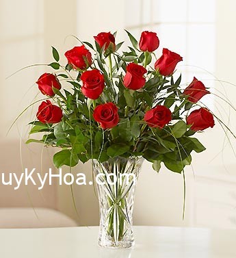 binh-hoa-hong binh hoa hong Bông hồng có phải là biểu tượng của hành Thủy?