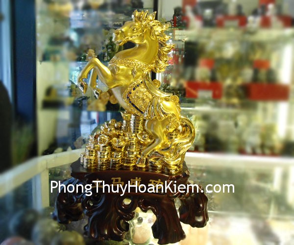 Ngựa vàng