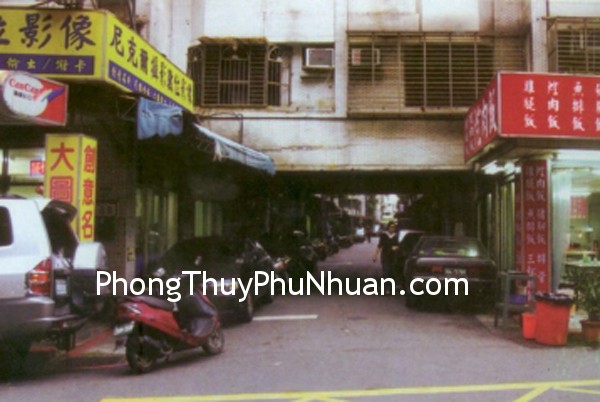 image_46129_ben_duoi_la_duong image 46129 ben duoi la duong Tránh sự bất hòa giữa vợ chồng hoặc người yêu với nhau (Phần 12)
