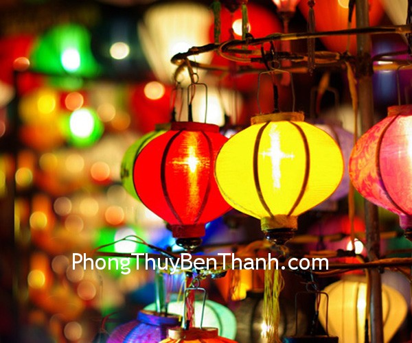 Sử dụng nhiều đèn mang năng lượng dương để tăng cường khu vực phía Nam