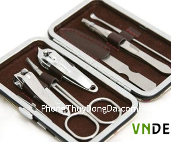 dao copy dao copy Không thể thiếu dao kéo, bấm móng tay
