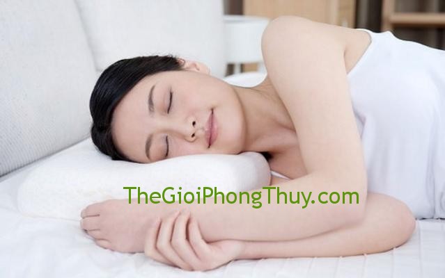 Giải mã giấc mơ thấy dì cả