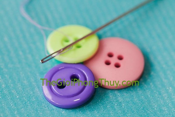 Giải mã giấc mơ thấy cúc áo