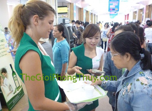 Giải mã giấc mơ thấy nhân viên tiếp thị